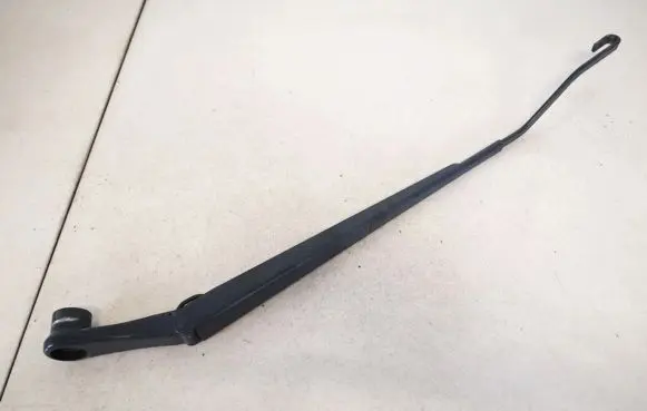 Jeep Grand Cherokee (WK) Front wiper blade arm