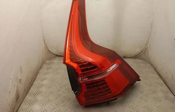 Volvo XC60 Rear/tail lights 32228915 P01292902