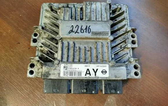 Nissan Qashqai+2 Engine control unit/module 23710jd54d s180033104a