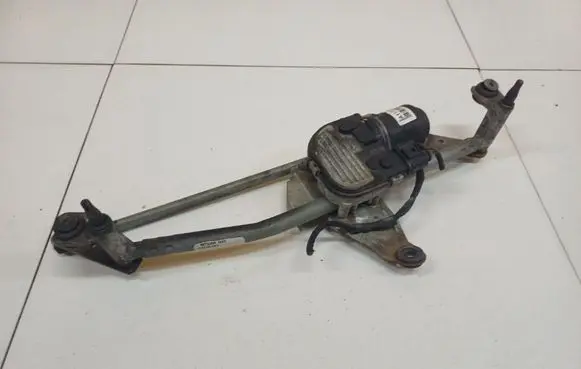 Volkswagen PASSAT B6 Front wiper linkage and motor A9738881