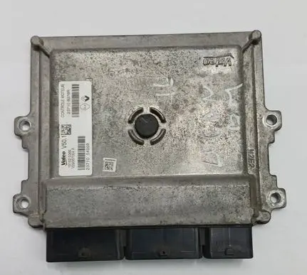 Renault Clio IV Engine control unit/module ECU 237106376R V29067054A