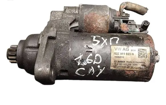 Volkswagen Jetta VI Starter motor 02Z911023N 0001123028