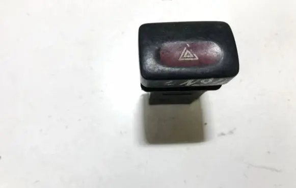 Nissan Primera Hazard light switch