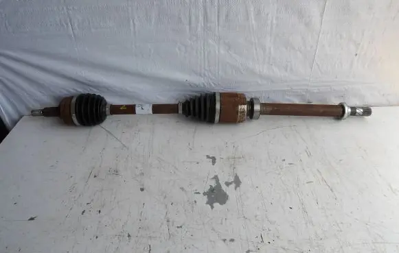 Renault Captur II Front driveshaft 391005050R