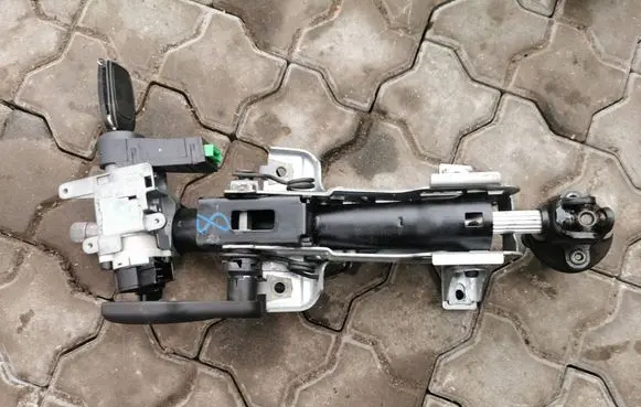 Volvo S80 Steering wheel axle set P30776172