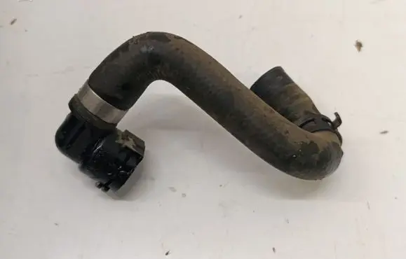 Mercedes-Benz SLK R172 Engine coolant pipe/hose A1725012582