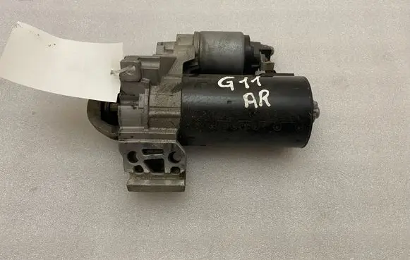 BMW 7 G11 G12 Starter motor 8589891