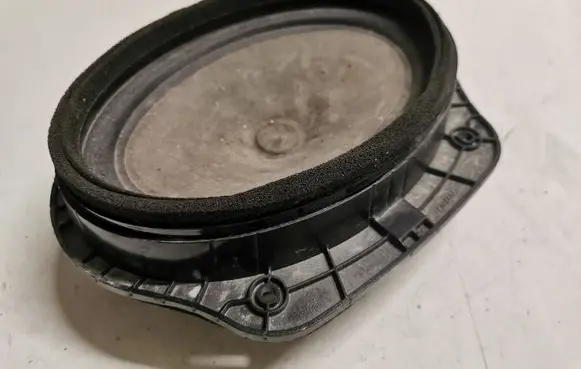 Subwoofer speaker