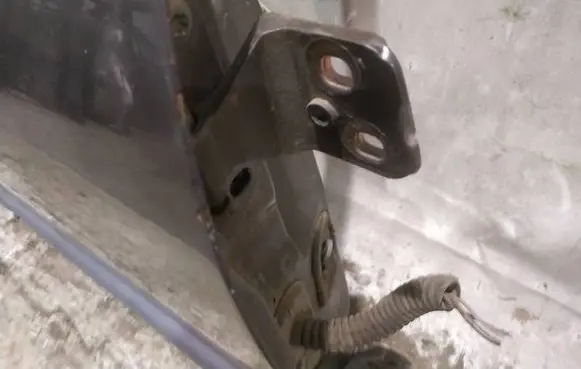 Renault Laguna I Rear door lower hinge 