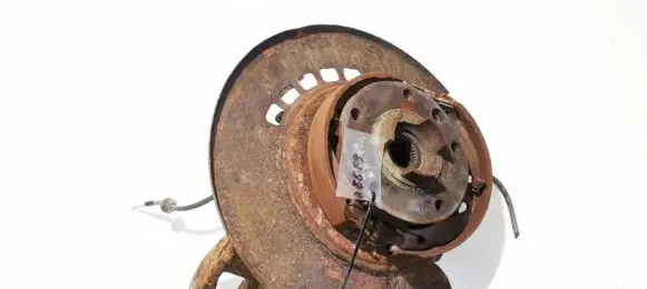 Audi Q7 4L Rear wheel hub