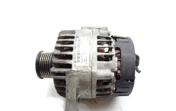 Alfa Romeo Giulietta Generator/alternator 51884351 MS1012101710 C758011161