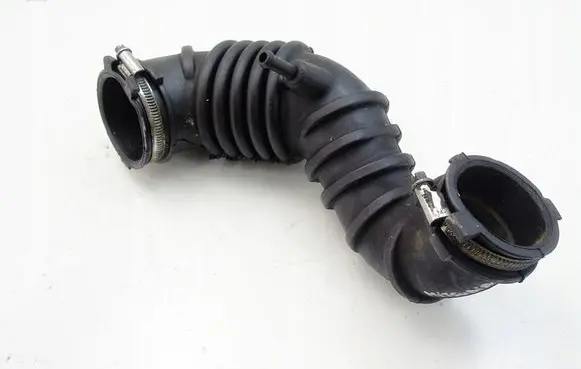 Mitsubishi Colt Air intake hose/pipe MN135108