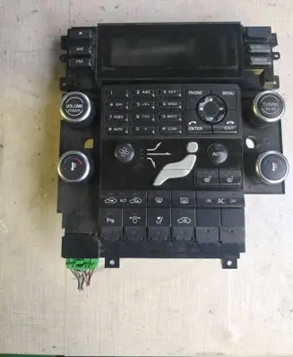 Volvo S80 Screen/display/small screen 30732305 06W22E03 MD203100150