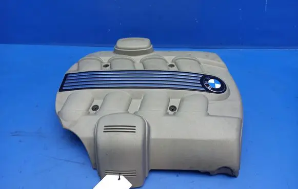 Engine cover (trim)