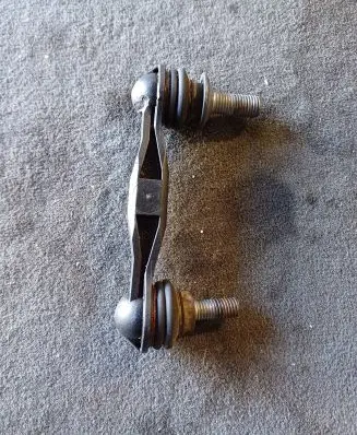 BMW 5 F10 F11 Rear anti-roll bar/stabilizer link 016060024012