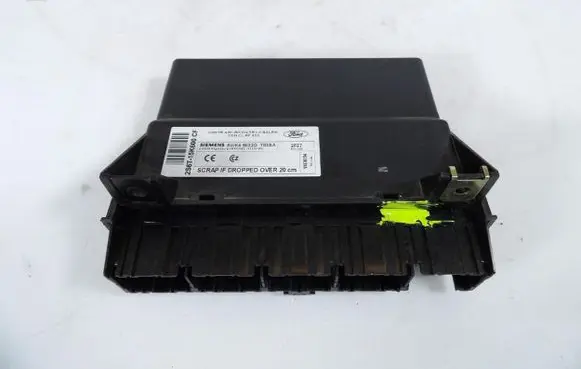 Ford Fiesta Comfort/convenience module 2S6T-15K600-CF