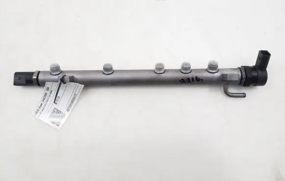 Mercedes-Benz B W245 Fuel main line pipe