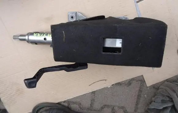 Opel Astra J Steering wheel axle 13328668