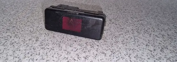 BMW 5 E39 Hazard light switch 8350947