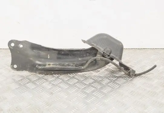 Volkswagen Tiguan Rear upper control arm/wishbone 3C0505226B