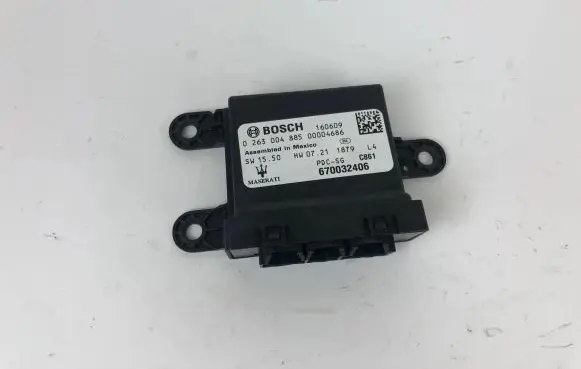 Maserati Levante Parking PDC control unit/module 670032406 00004686 0263004885