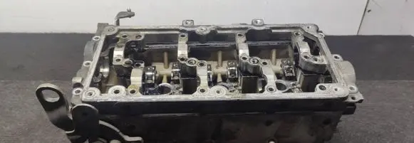Volkswagen Polo V 6R Engine head 03P103373