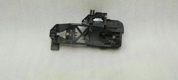 Mercedes-Benz S W221 Front door exterior handle/bracket A2217601234