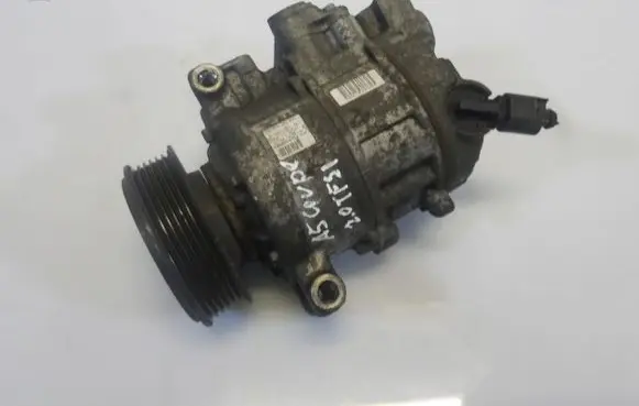 Audi A5 8T 8F Air conditioning (A/C) compressor (pump) 8KD260805