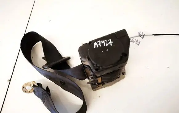 Audi A6 S6 C5 4B Front seatbelt d00054577