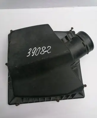 Opel Zafira C Air filter box cover 13379760