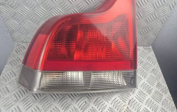Volvo S60 Rear/tail lights 8664079 8664081