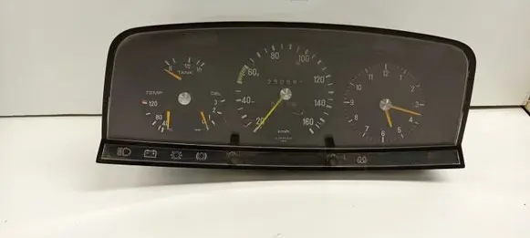 Mercedes-Benz W123 Speedometer (instrument cluster) 1235425401 0105426006 0035404647