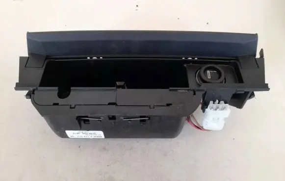 Car ashtray