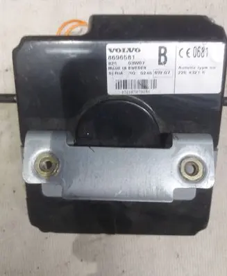 Volvo XC90 Phone control unit/module 8696581