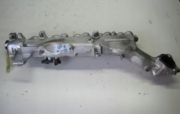 BMW X6 G06 Intake manifold 7926141