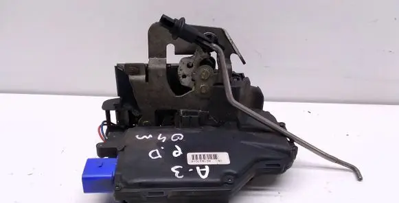 Audi A3 S3 8P Front door lock 4E1837016