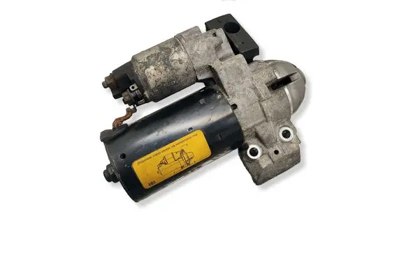 BMW X3 F25 Starter motor 8506657 850665702 0001148010