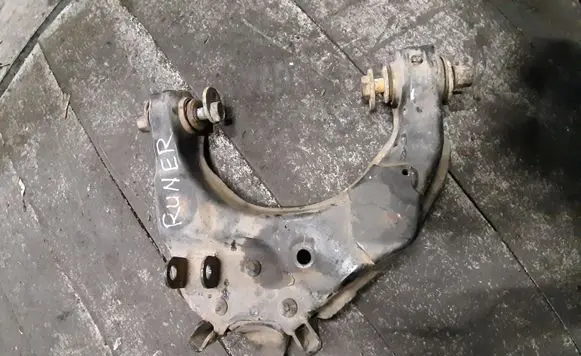 Toyota 4 Runner N180 Rear upper control arm/wishbone 