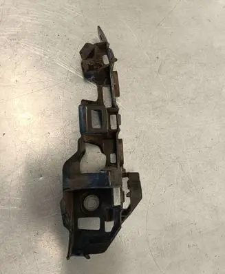 Volkswagen Golf VII Front bumper mounting bracket 5G0807050A
