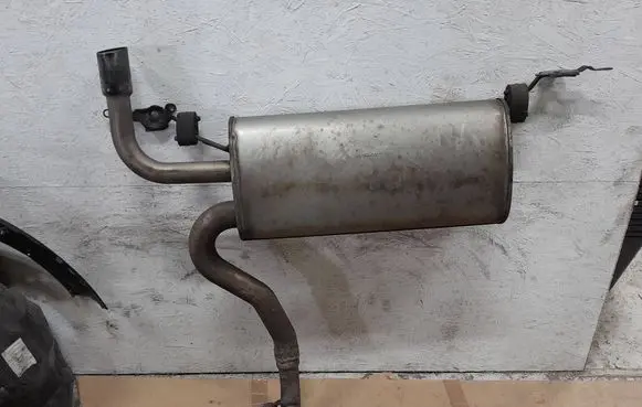 Volvo V60 Muffler/silencer 677638