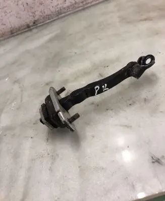 Hyundai Kona II Front door check strap stopper 