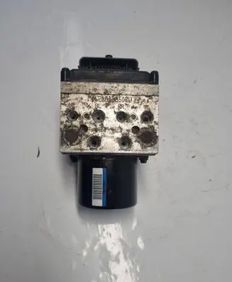 Volkswagen PASSAT B6 ABS Pump 3C0611095P 16332401 16332561A