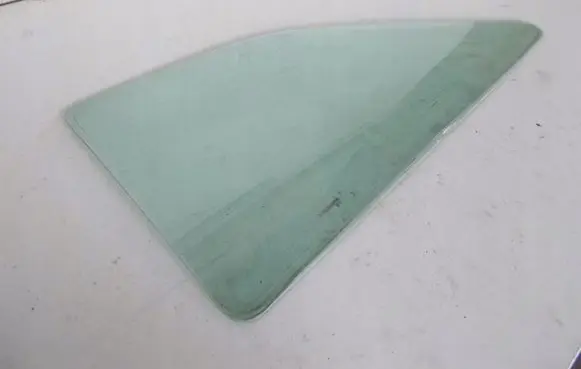 Ford Escort Rear side window 