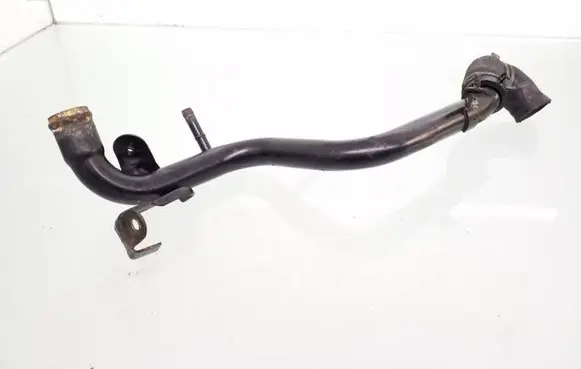Audi A4 S4 B5 8D Engine coolant pipe/hose 038121071S