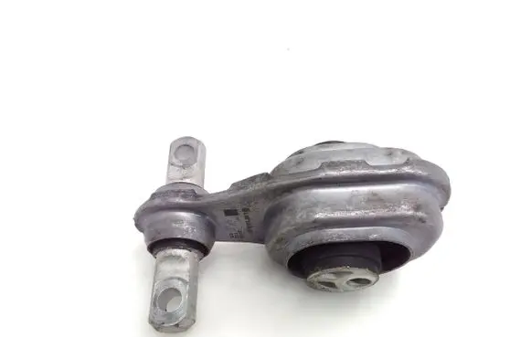 Mercedes-Benz A W177 Engine mount bracket A2472400600