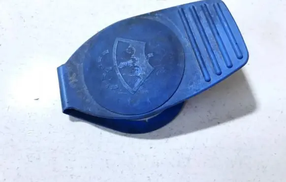 Audi A6 S6 C6 4F Windshield washer fluid reservoir/tank 8d0955455