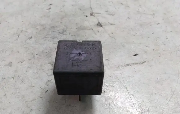 Renault Laguna II Other relay 12V50A03525