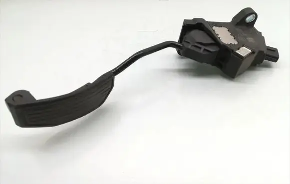 Toyota Avensis T270 Accelerator throttle pedal 7811005021 09352A 52034033308
