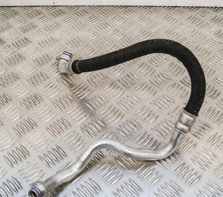 Jaguar F-Pace Air conditioning (A/C) pipe/hose
