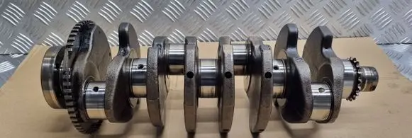 Audi A4 S4 B5 8D Crankshaft 